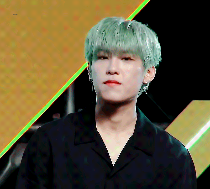 박우진 이번 초록머리 진짜 대박인 거 같아 빨리 컴백해 | 인스티즈