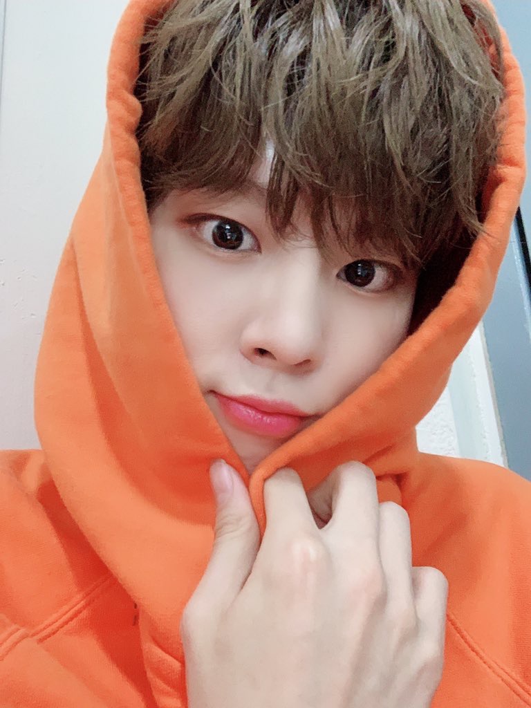 짤랑이 그 자체 김우석 | 인스티즈