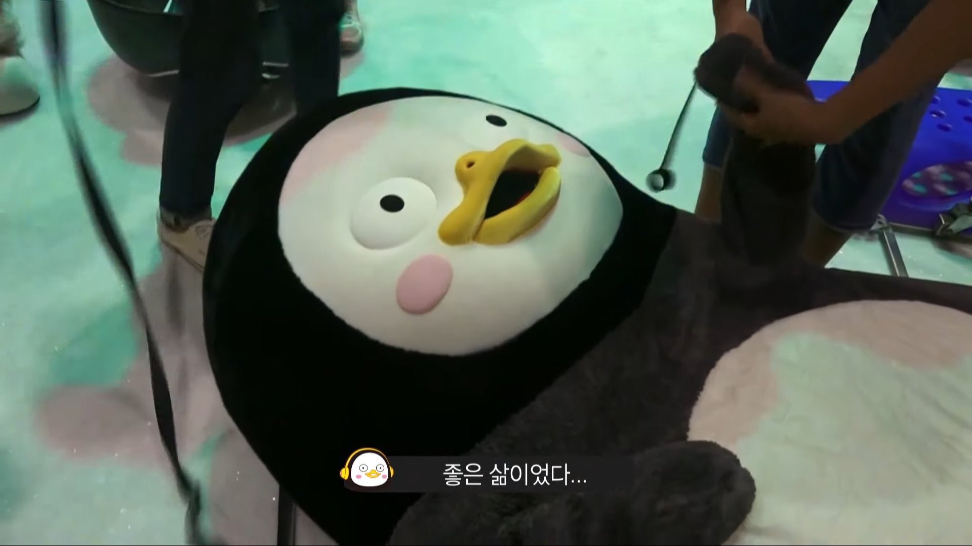 케이 그동안 금발 안시킨 이유가 있었네.. | 인스티즈