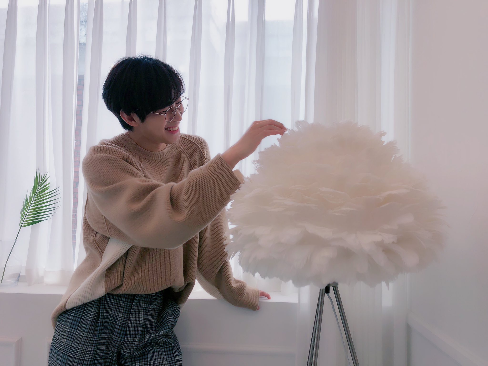 홍빈 잘생겼다...잘생겼어 | 인스티즈