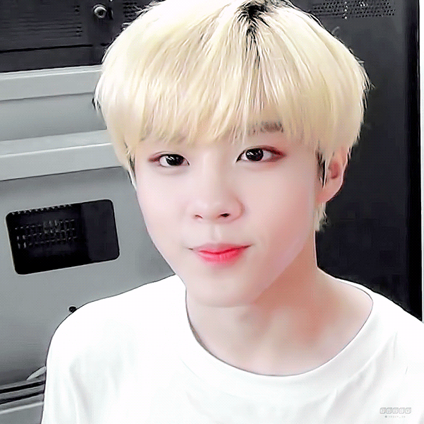 먹을땐 늘 진심인 김우석을 사랑해 | 인스티즈