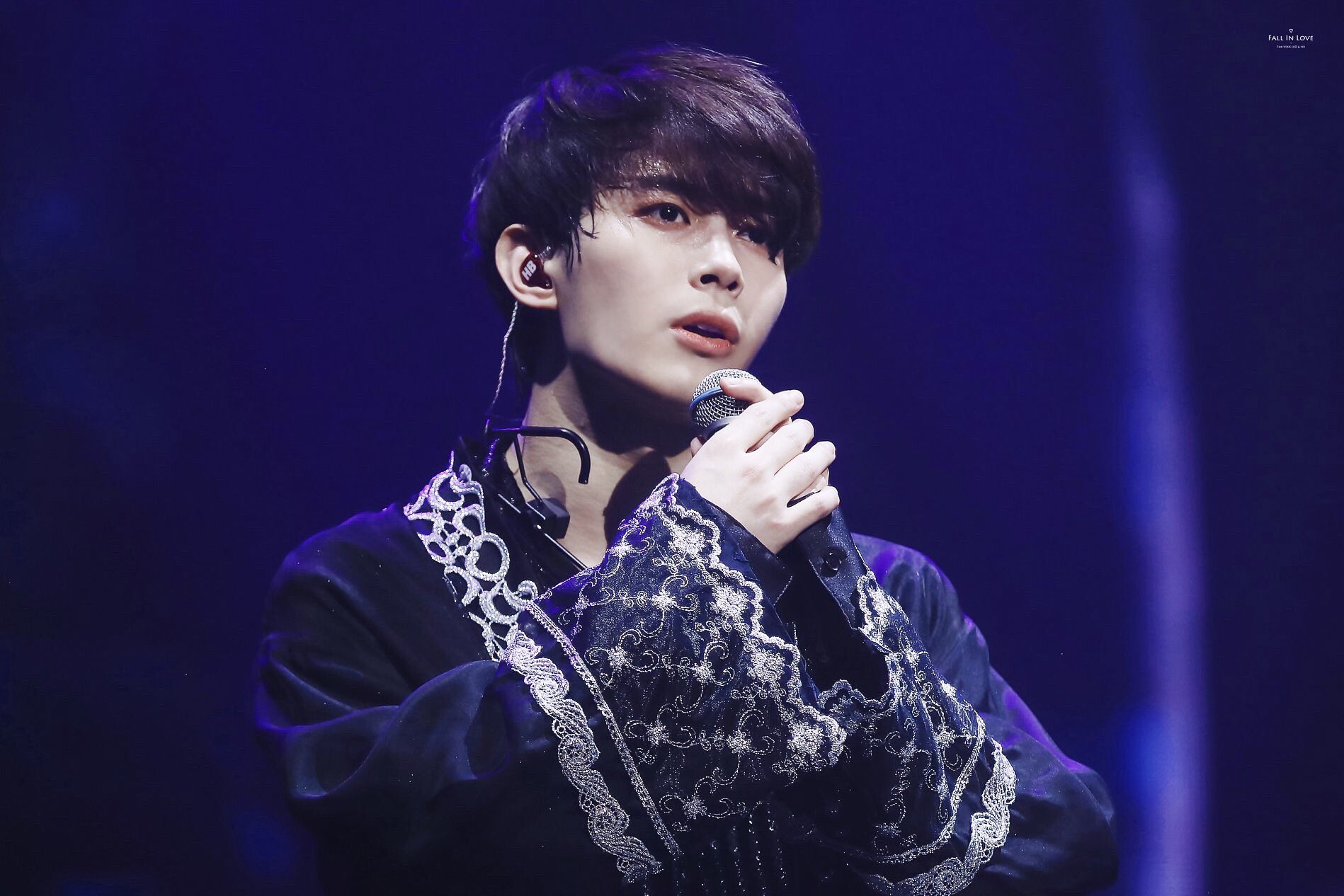 홍빈 잘생겼다...잘생겼어 | 인스티즈