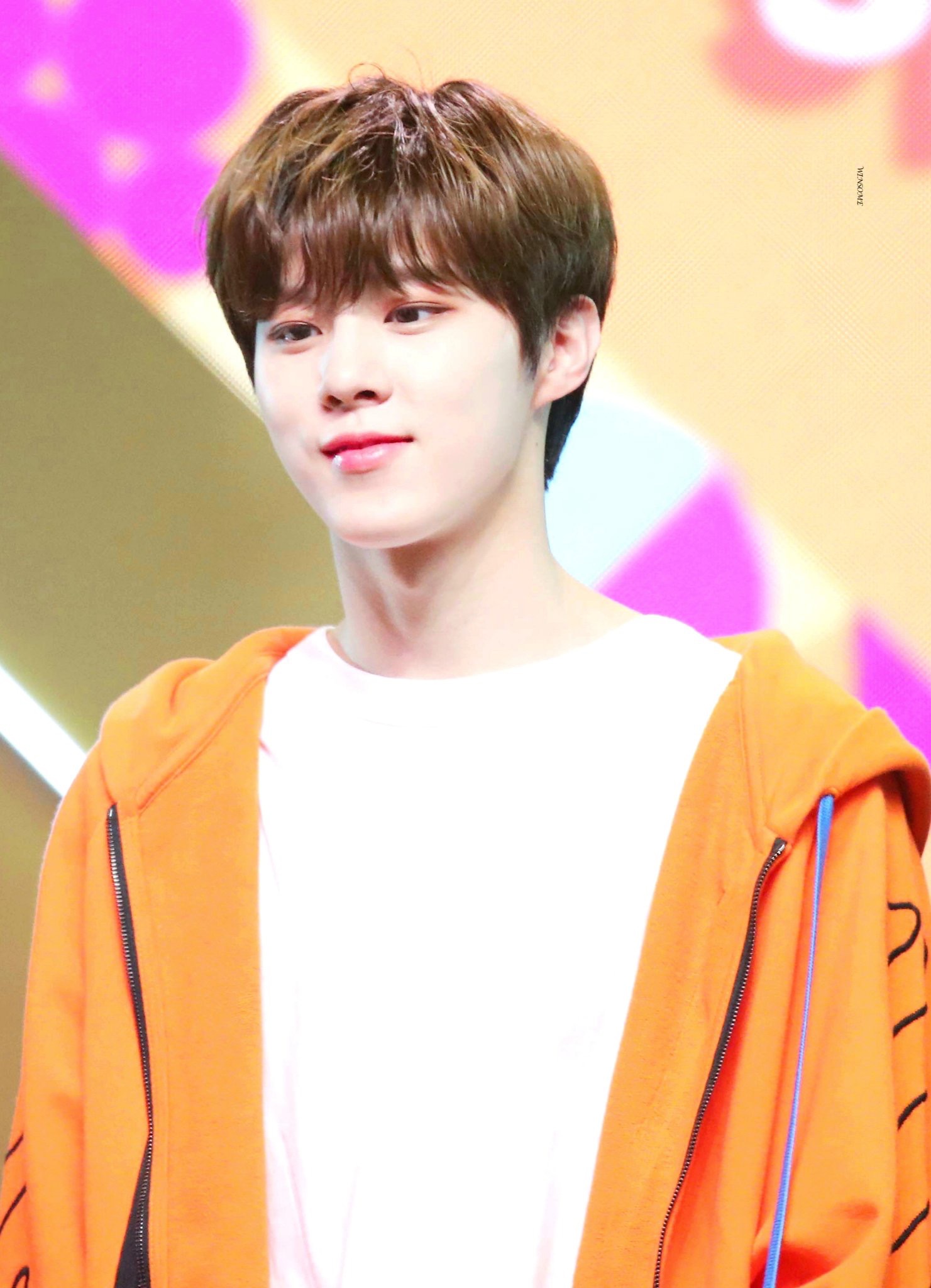 짤랑이 그 자체 김우석 | 인스티즈