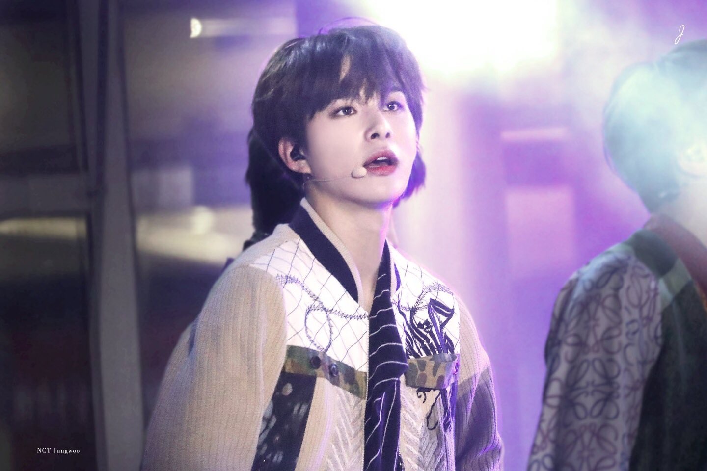 우리 정우는 옆선이 5진다고 생각해 | 인스티즈