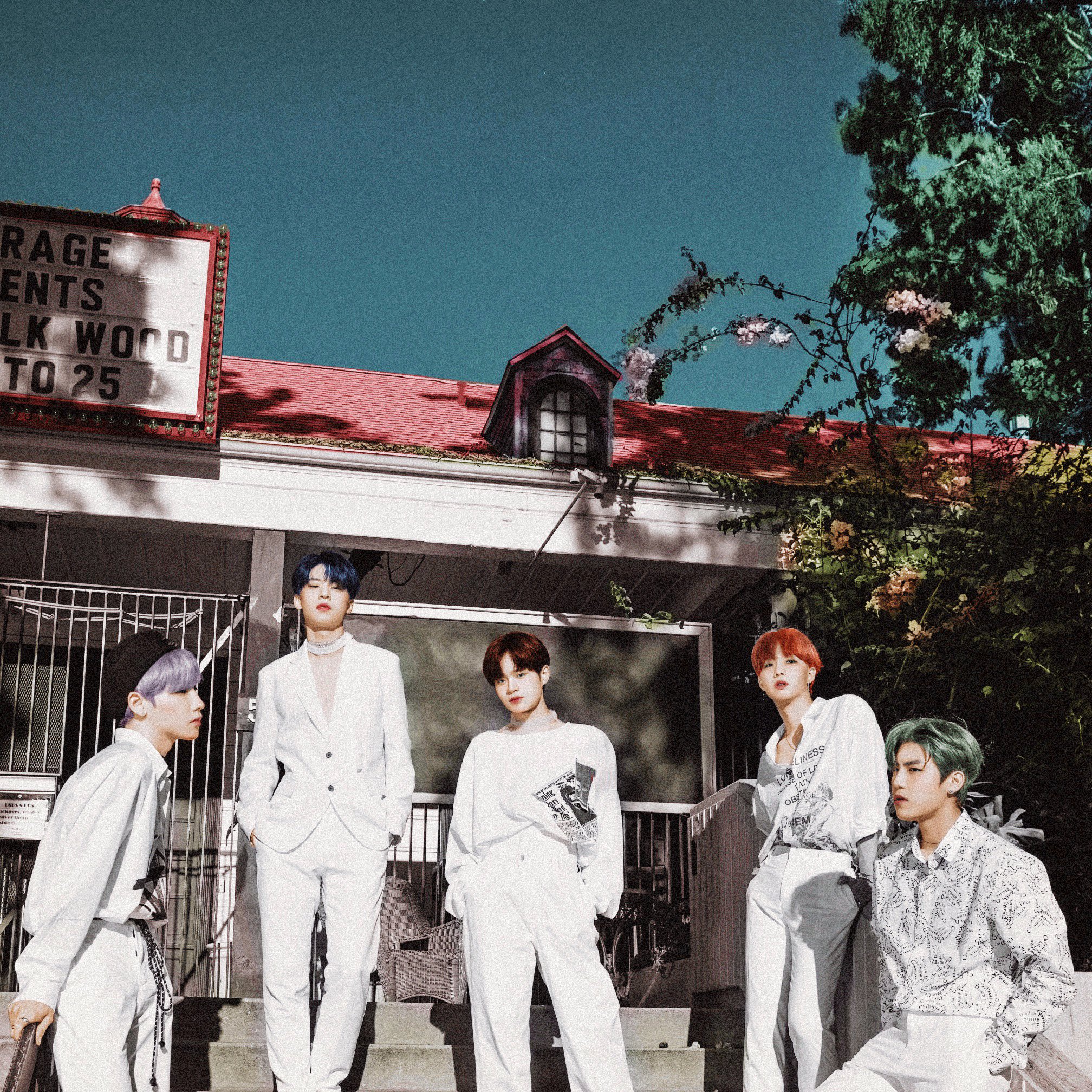 브랜뉴에서 만든 에이비식스 앨범커버 vs 팬들이 수정한 앨범커버 | 인스티즈