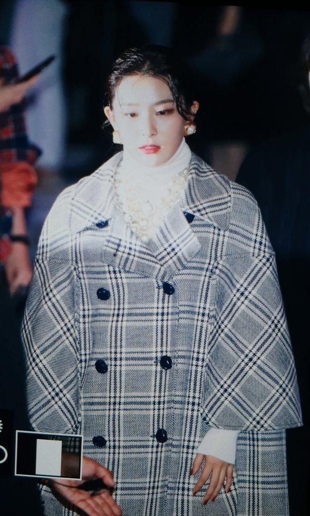 와 오늘 슬기 구찌행사 플뷰뜬거 무슨 옛날 귀족같아 | 인스티즈