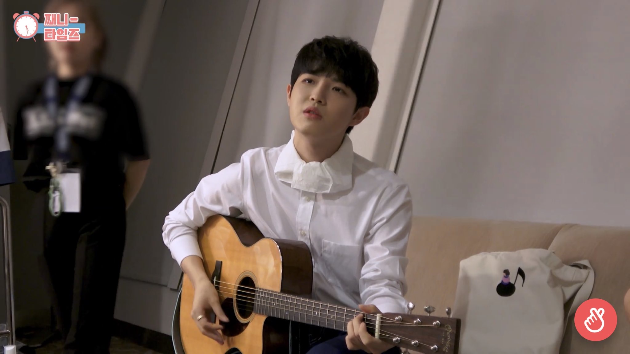 김재환 완전 애기다 | 인스티즈