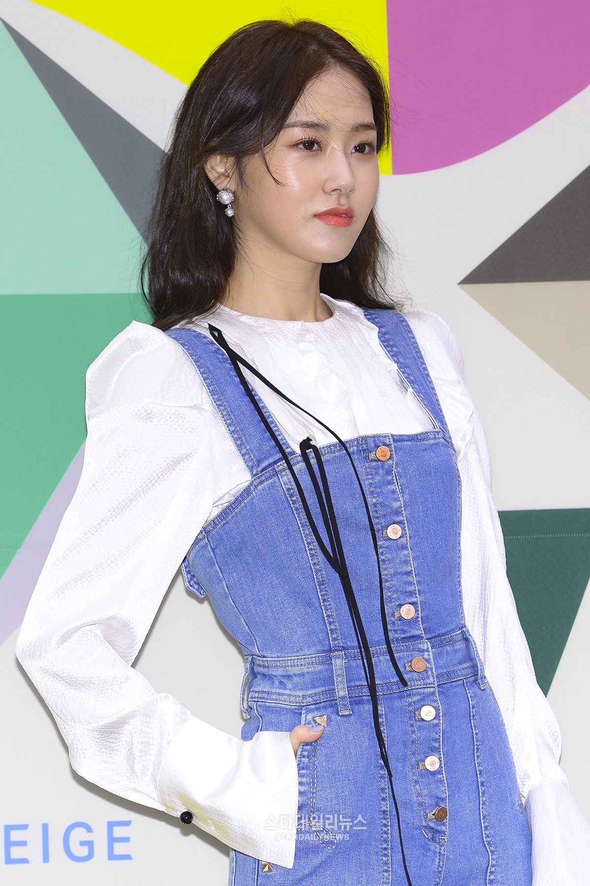 인기글 보고 생각났는데 이 세명 닮은거같애 | 인스티즈