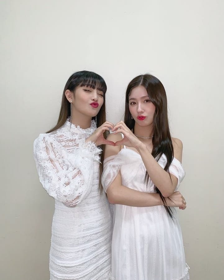 아이들 맏언니 라인겸 메보라인 미연 민니 투샷 | 인스티즈