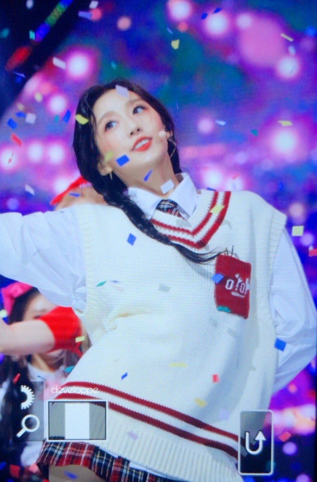 ..러블리즈 퀸덤 무대 정예인 양갈래 머리 땋았어...(무대의상ㅅㅍ | 인스티즈