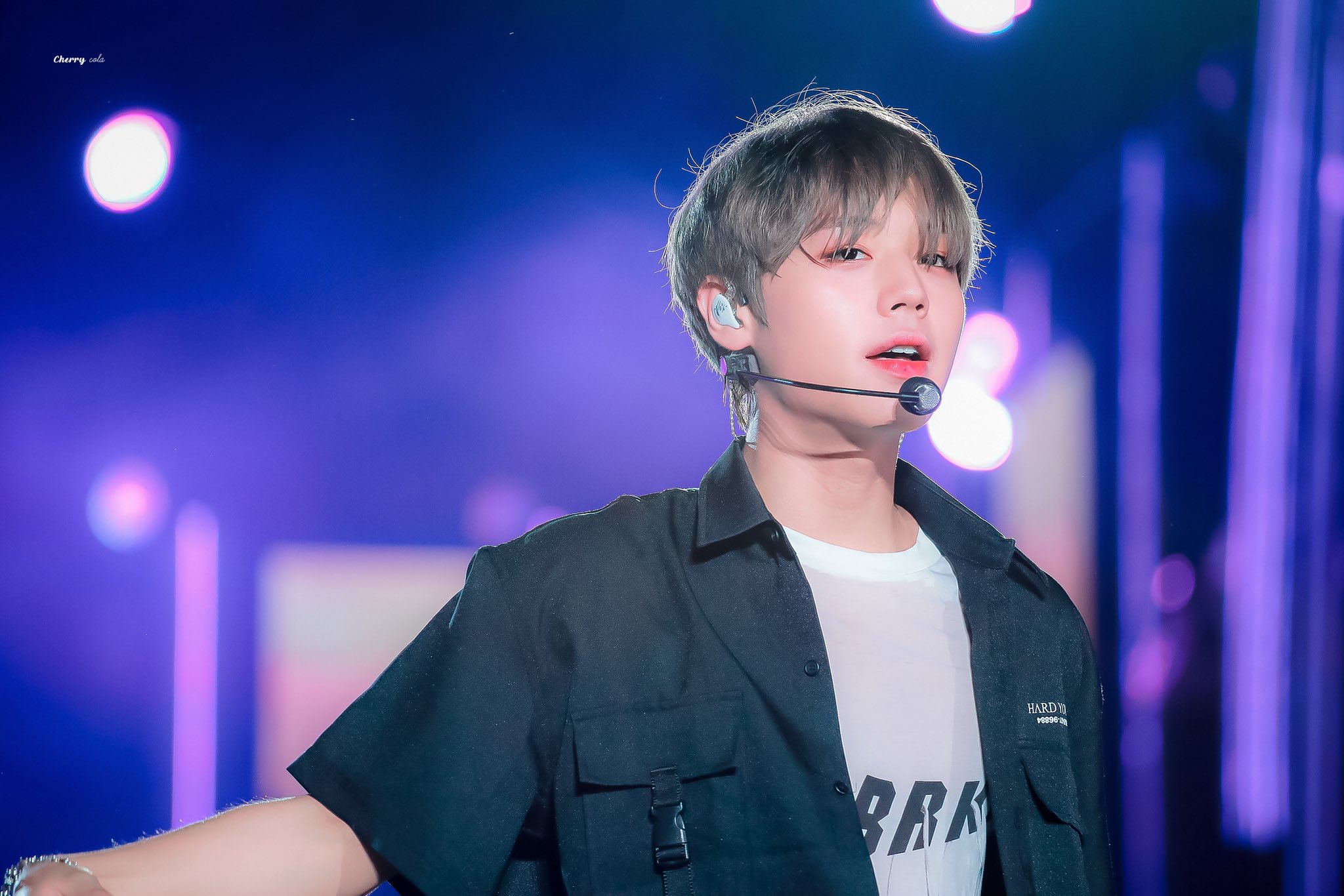 오랜만에 아이돌박지훈 | 인스티즈