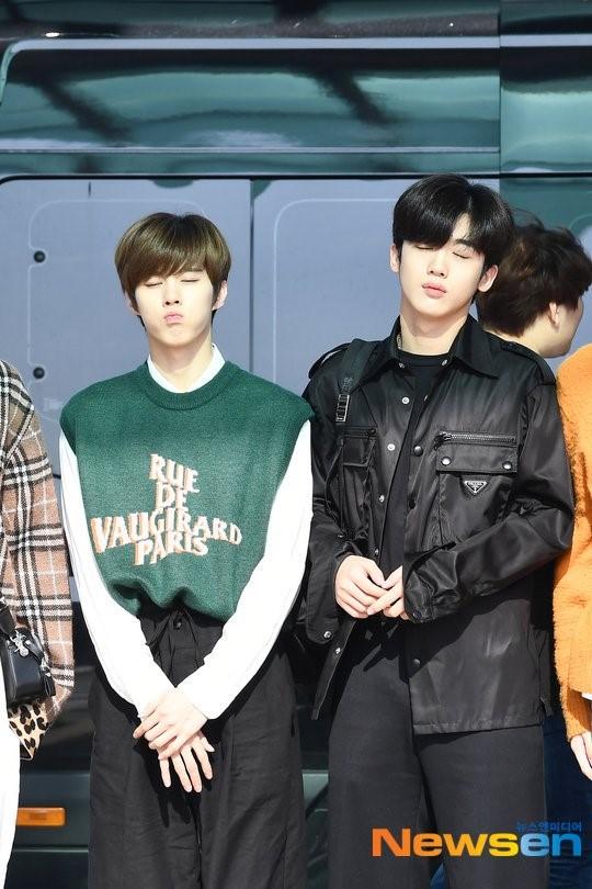 김우석 김요한 푹 자고 아침밥 맛있는 거 마니 머겅 | 인스티즈