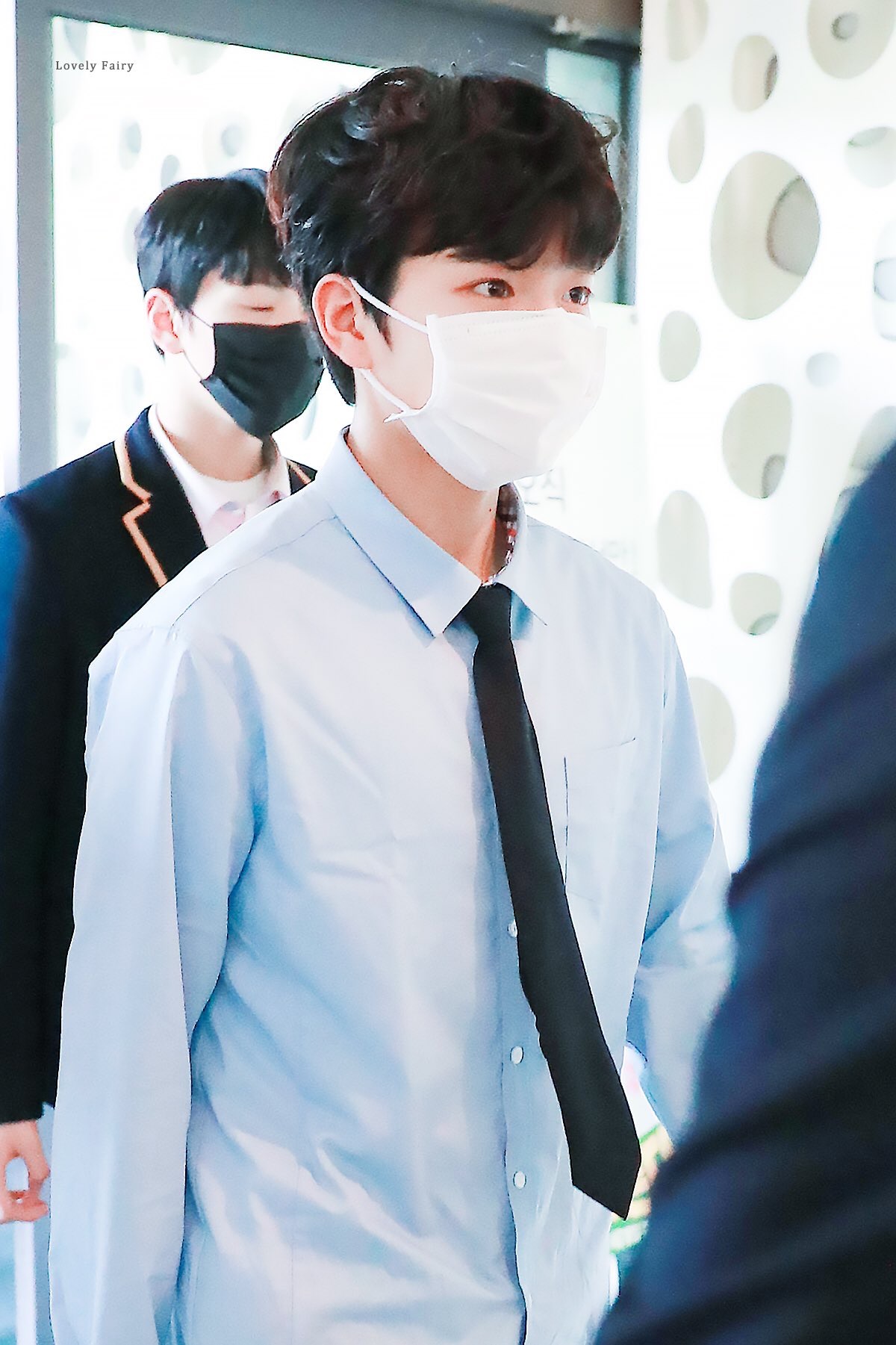 진우.. 교복입은거 너무 좋다.. 송파중 졸업못하게 막아 | 인스티즈