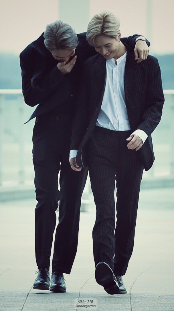 이 사진 완전 부잣집 도련님들 같다 | 인스티즈