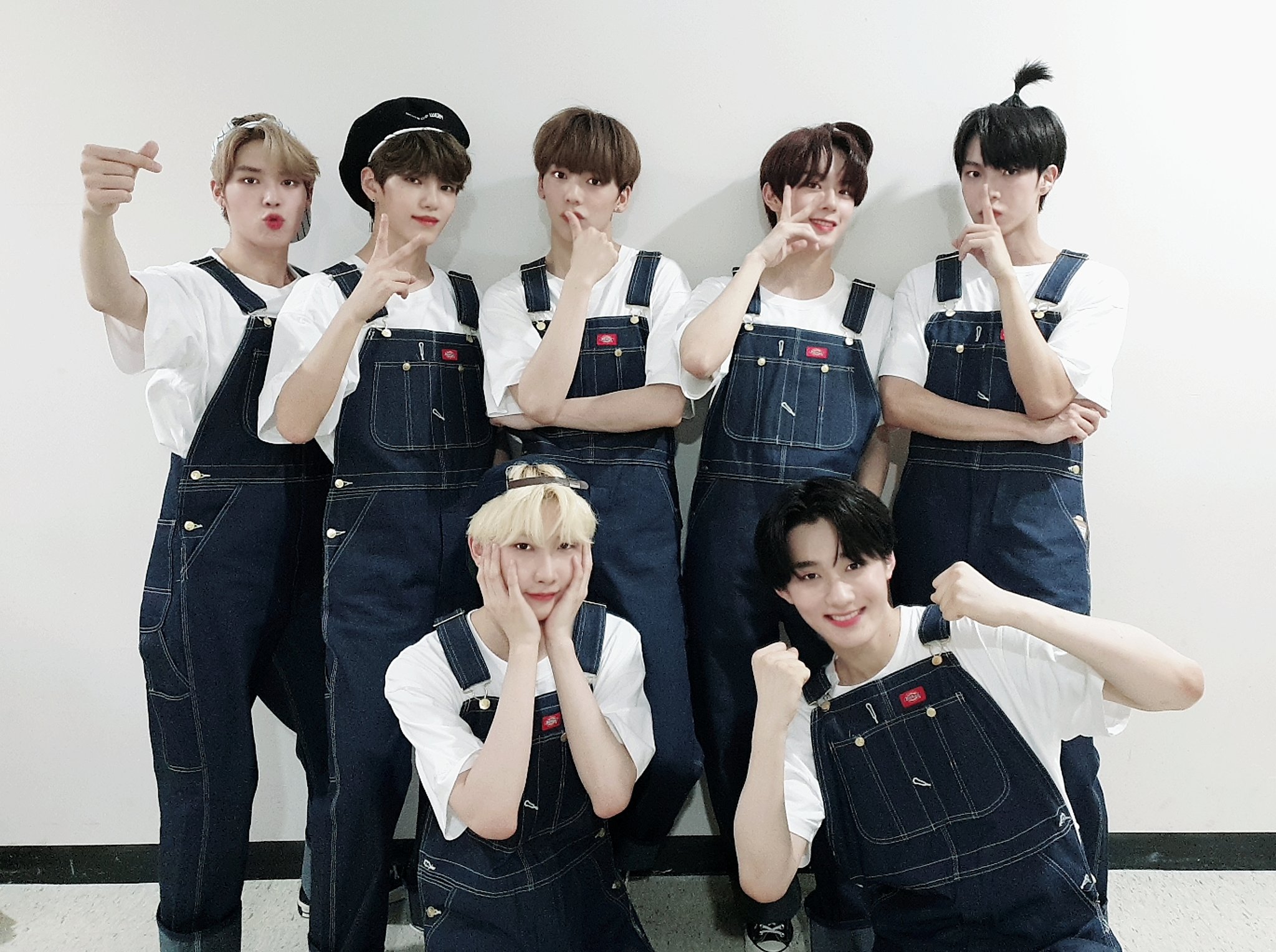 20190109 데뷔 그룹 색 확실한 거 너무 좋아... | 인스티즈