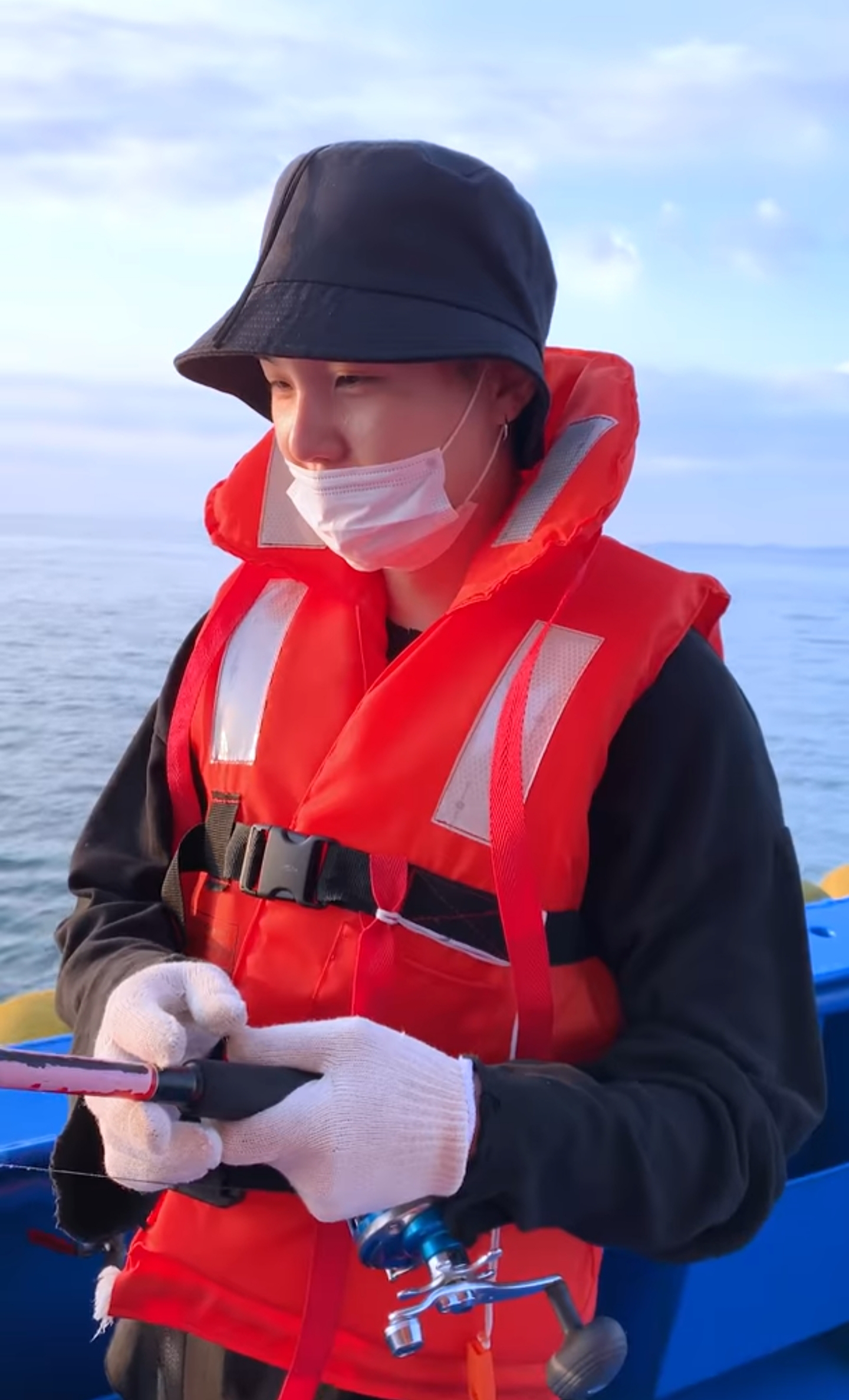 타팬여러분 이 아이는 고기를 잡았을까요 놓쳤을까요 (같본은 눈치껏 빠져라👀) | 인스티즈