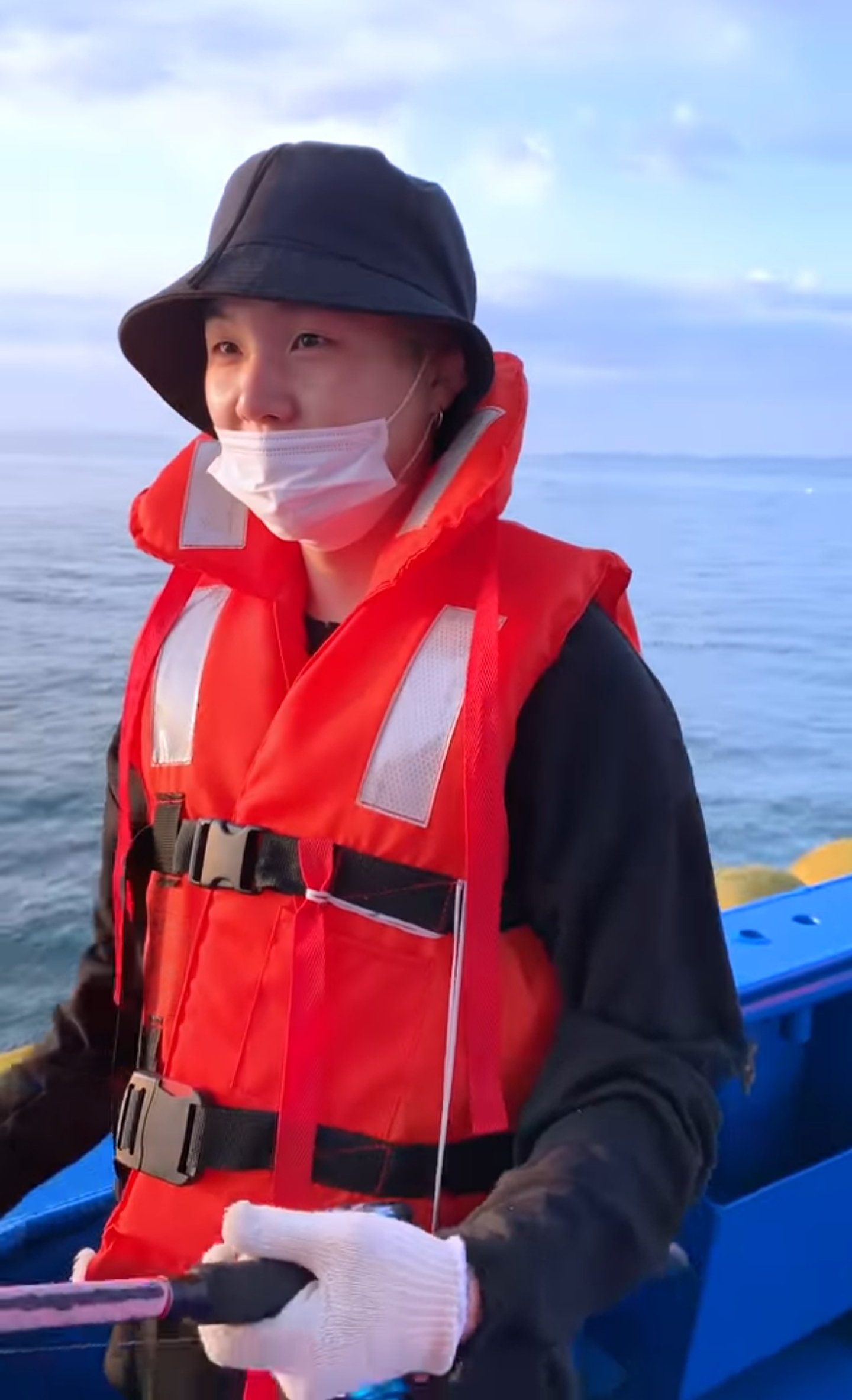 타팬여러분 이 아이는 고기를 잡았을까요 놓쳤을까요 (같본은 눈치껏 빠져라👀) | 인스티즈