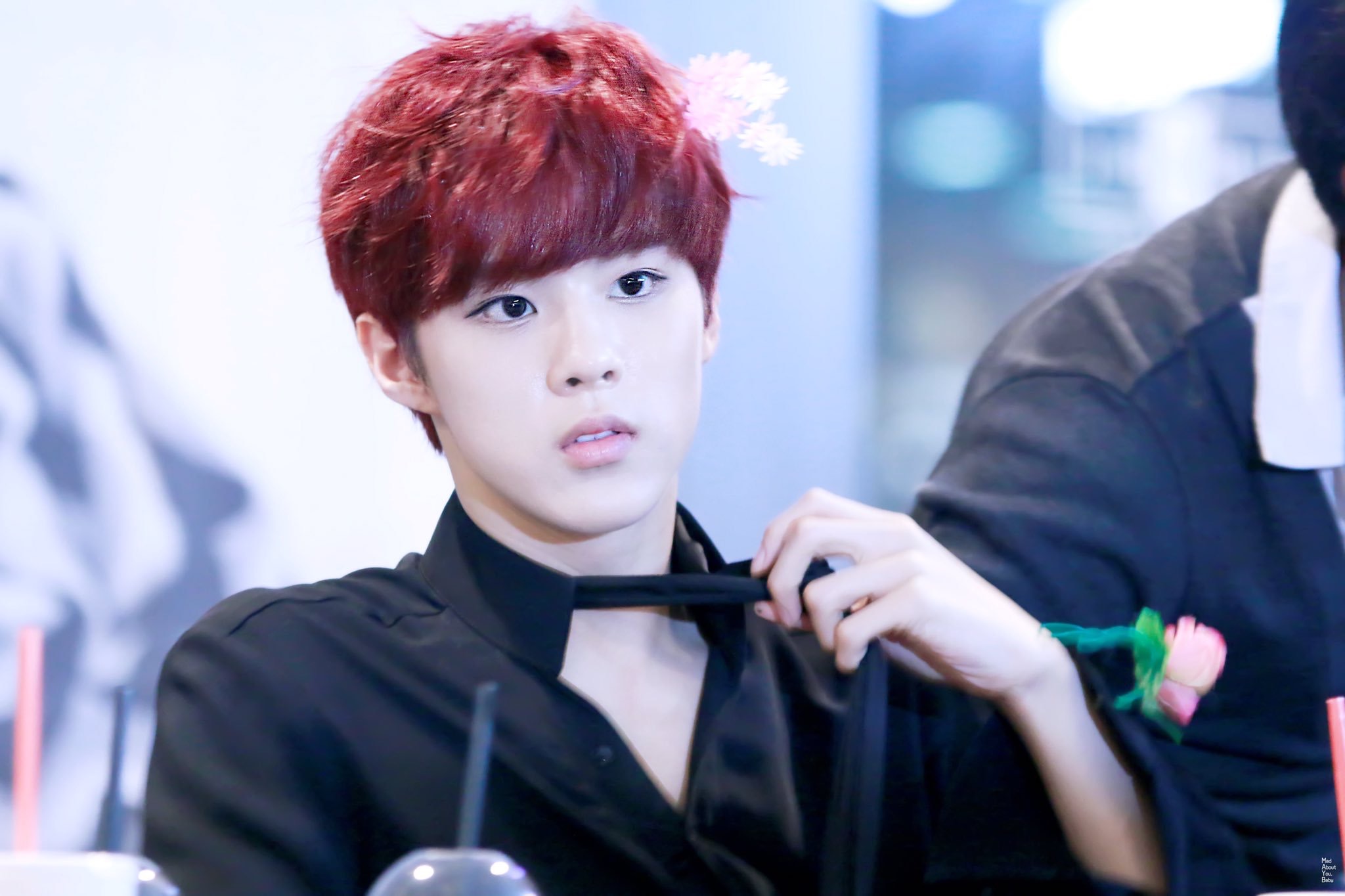 김우석 이거 어제 아님? | 인스티즈