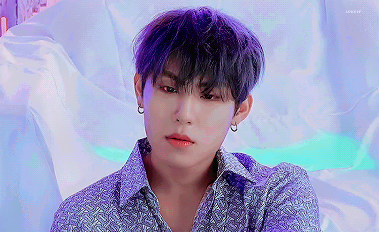 박우진은 윗입술도 이쁘다 | 인스티즈