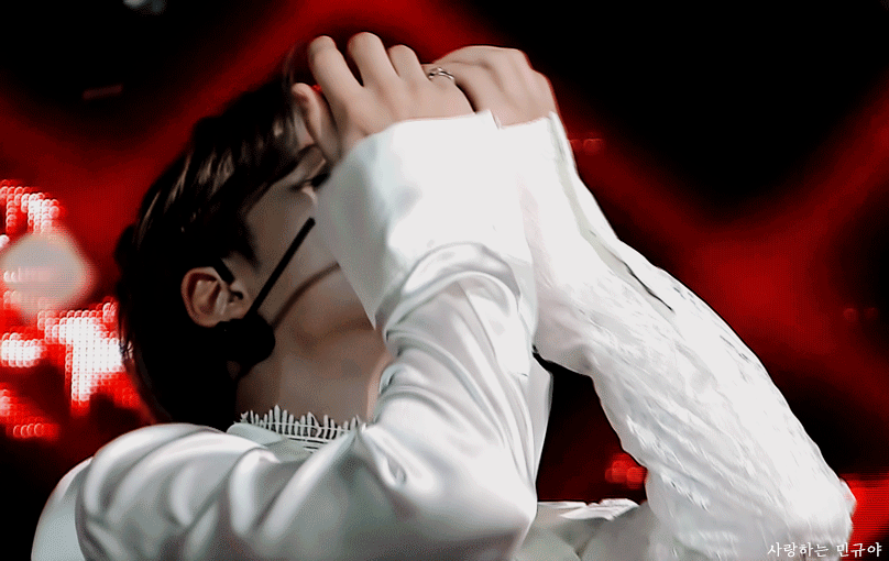 세븐틴 민규 진짜 애기 때 부터 완성형 미모 | 인스티즈