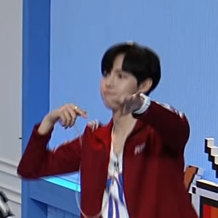 다들 보고 기분좋아지시라고 행복한 김재환와르르 | 인스티즈