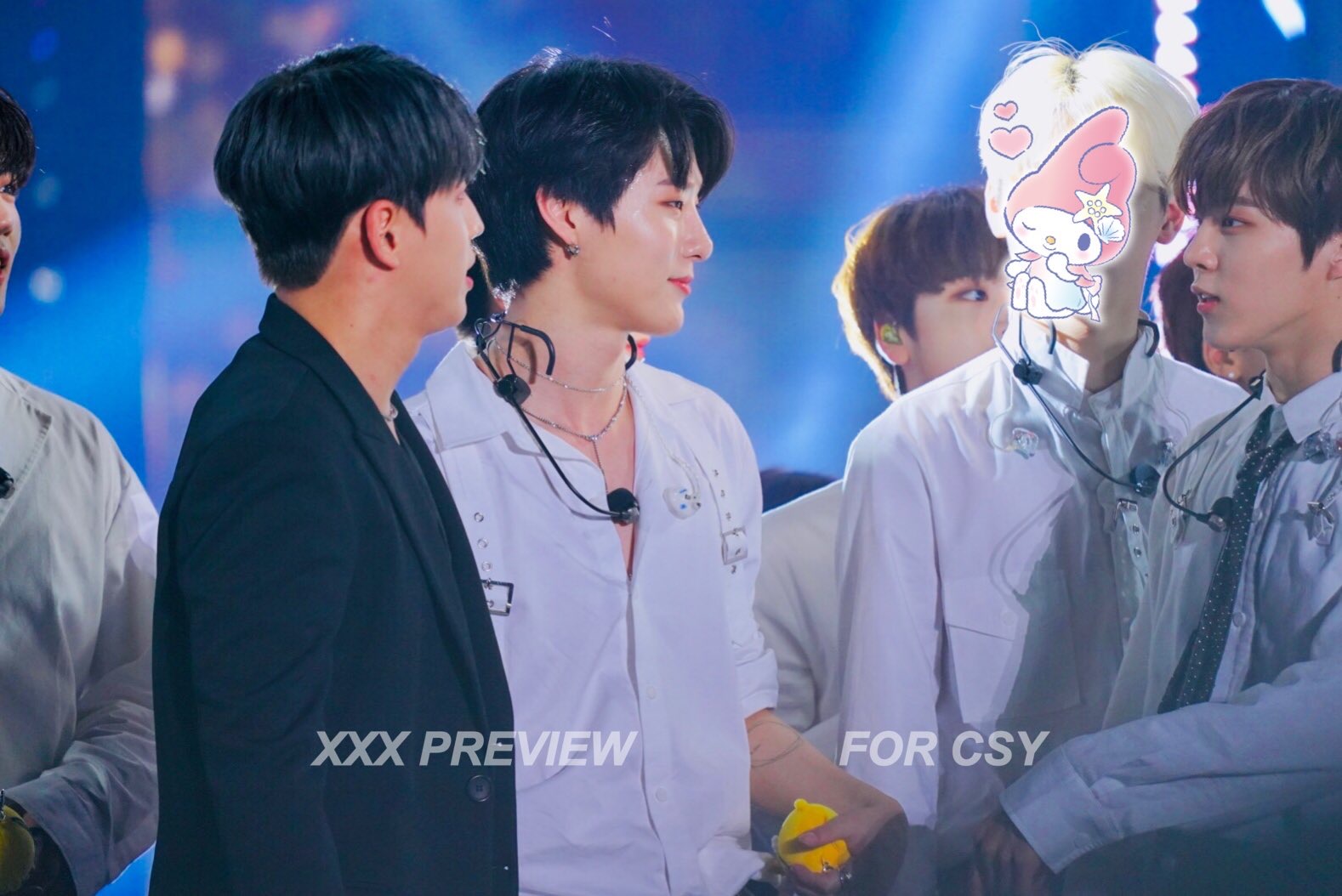 ㄱ 승석 사진 보는데 아니 조승연 눈빛 이래도 돼? | 인스티즈