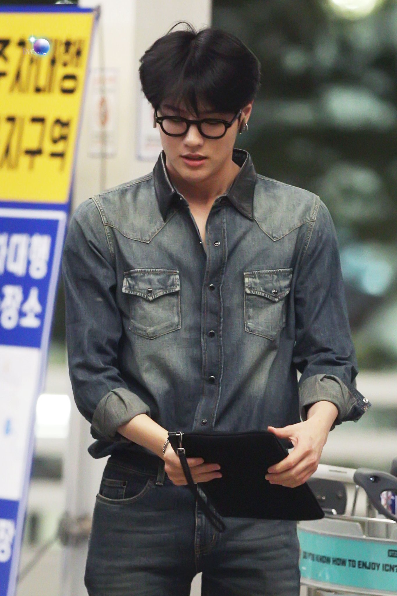 에엥 조승연이 어깨 뭐야?? | 인스티즈