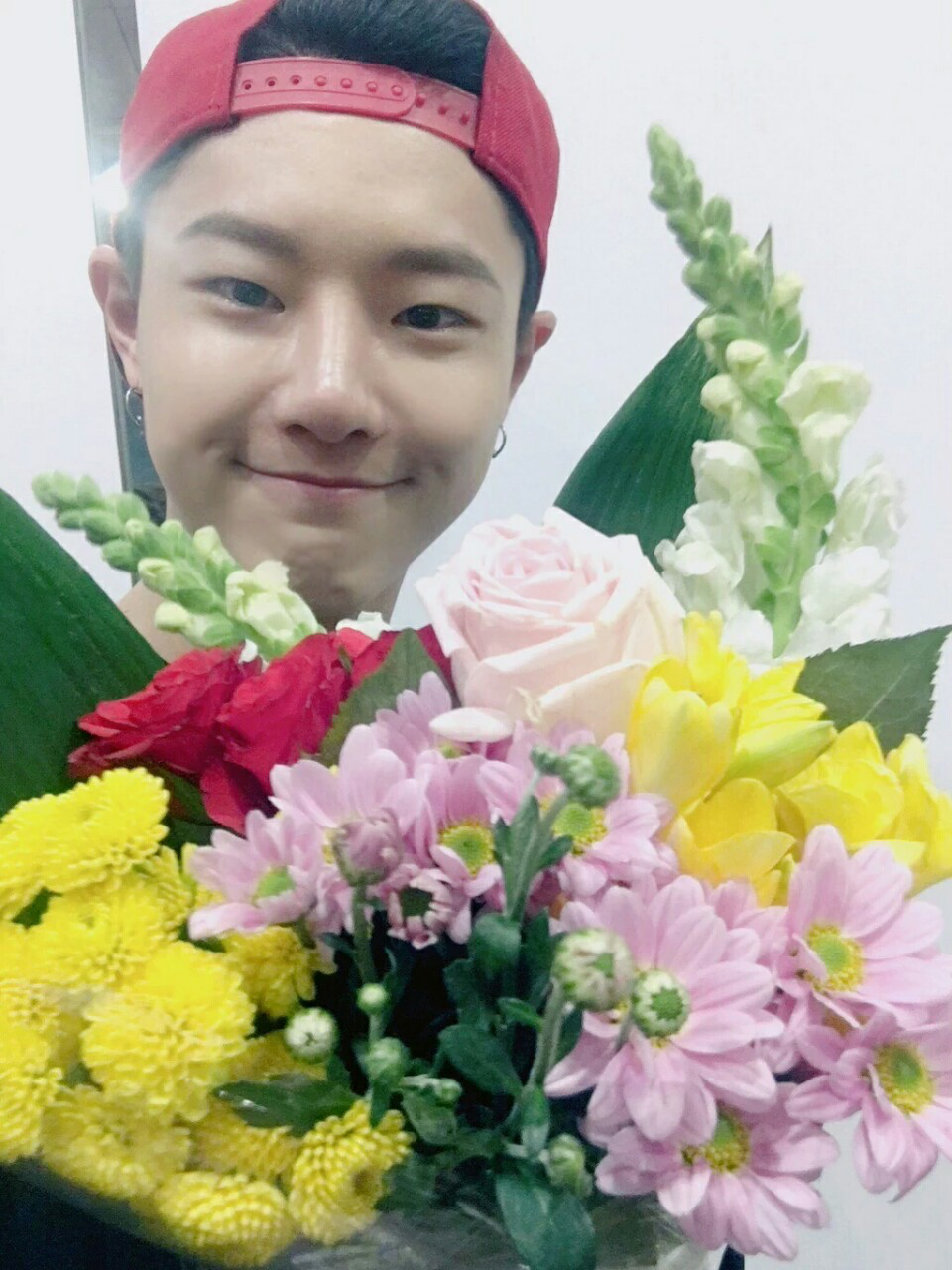 조승연 보조개 들어가는부분 나도 갖고싶음 | 인스티즈