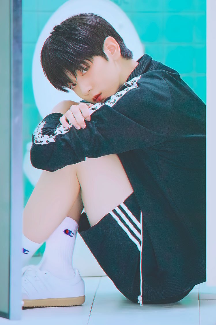 방시혁 진짜 배운 병태 아니냐고.. | 인스티즈