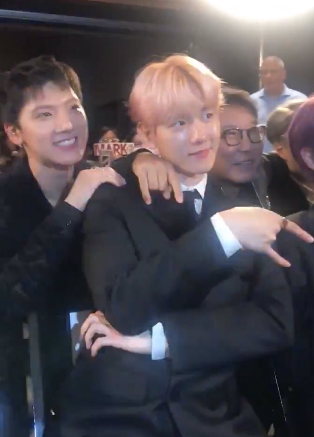 오늘부터 텐 백현은 마멜이랑 쿠로미임 | 인스티즈