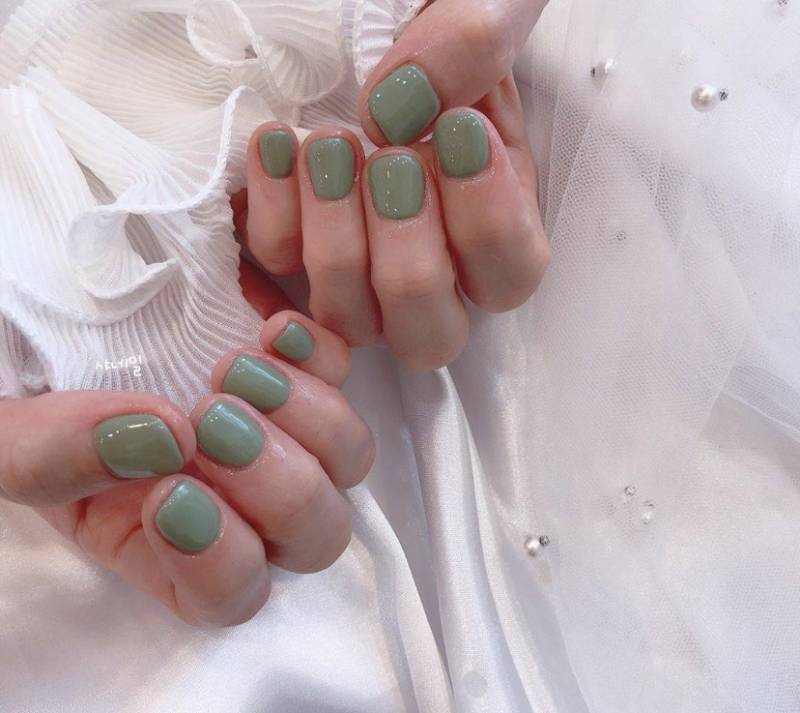 네일 색 좀 골라줘 ㅜㅜ | 인스티즈