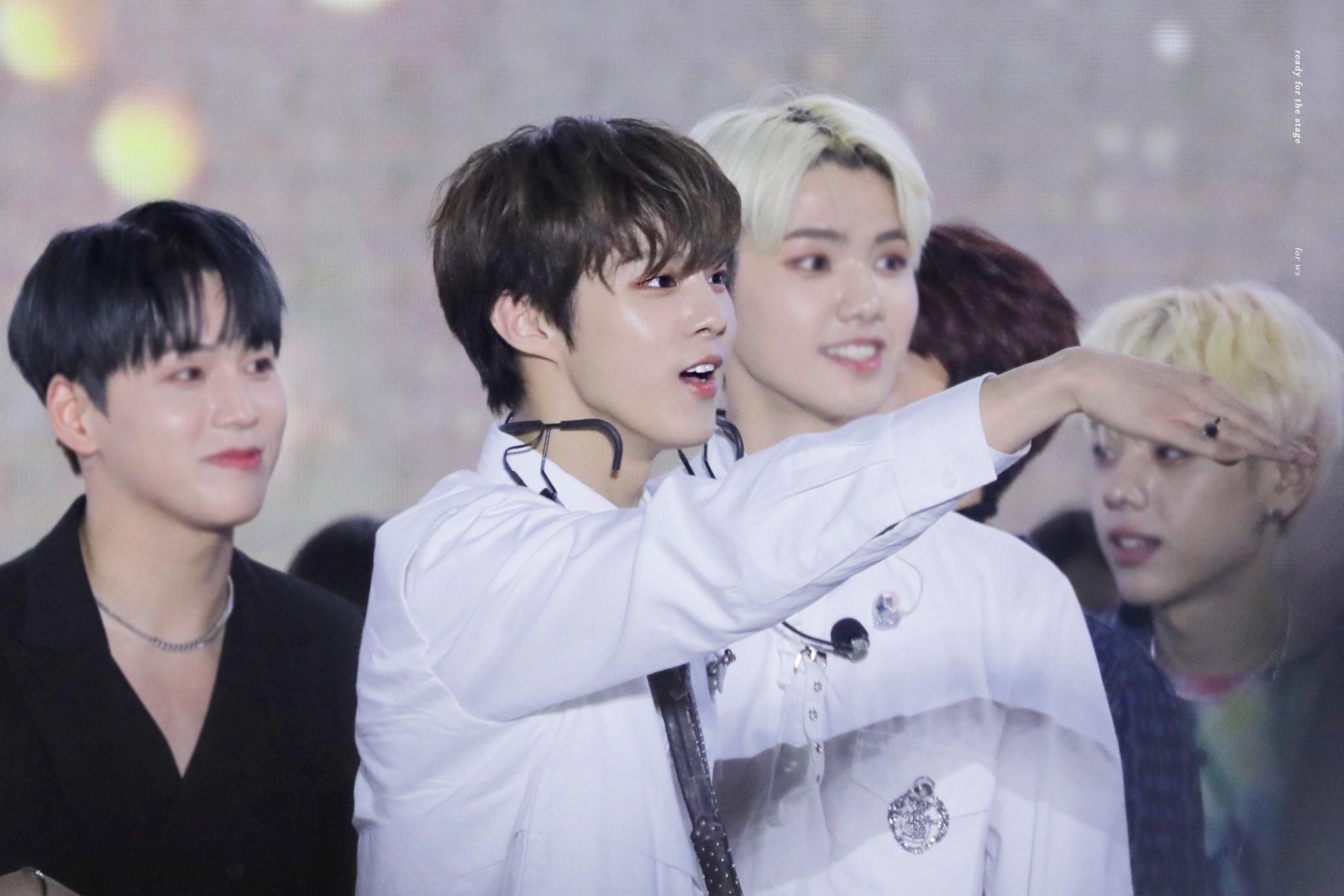 김우석 왜이리 귀여운 형아야?! | 인스티즈