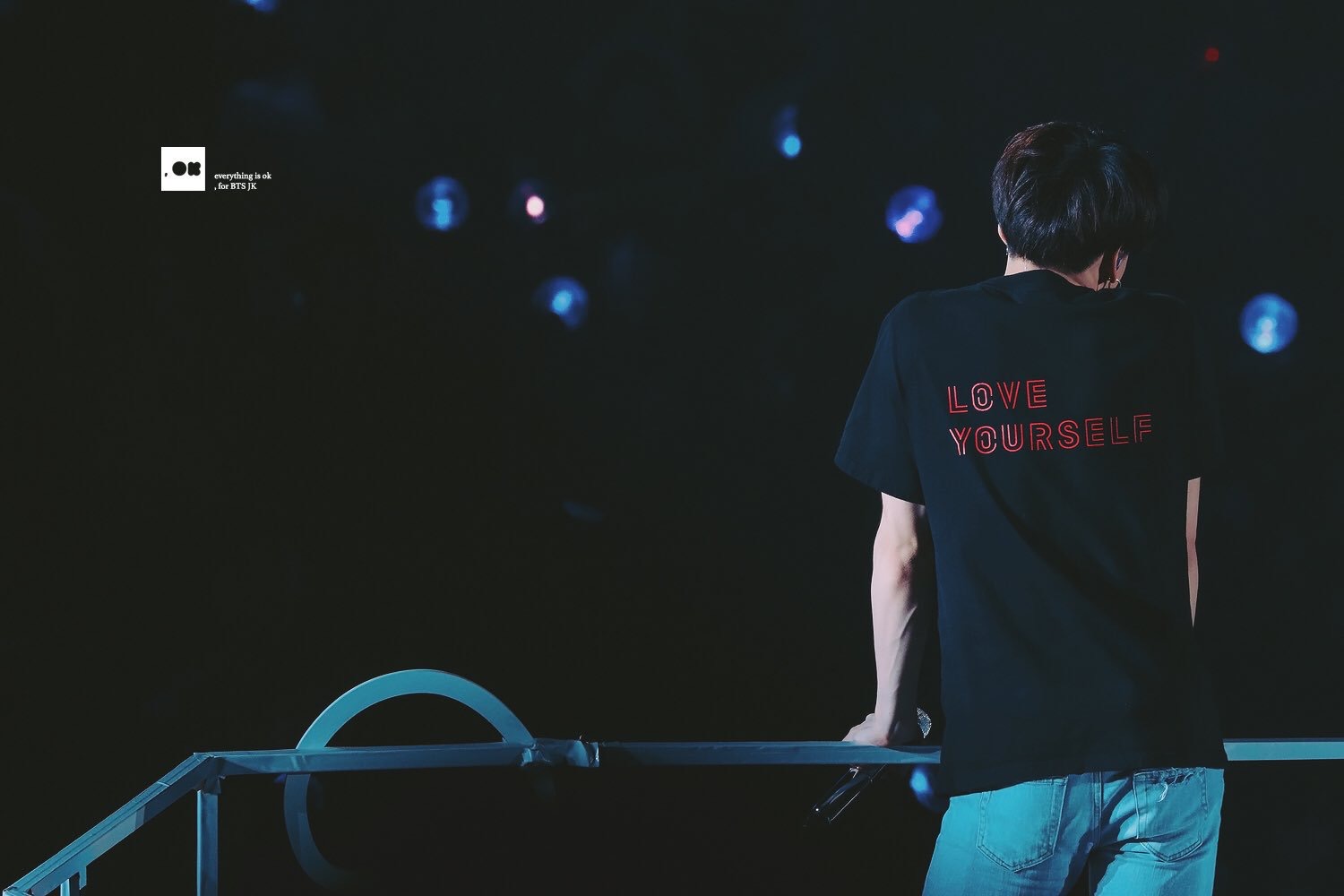 정국이 뒷태보ㅏ | 인스티즈