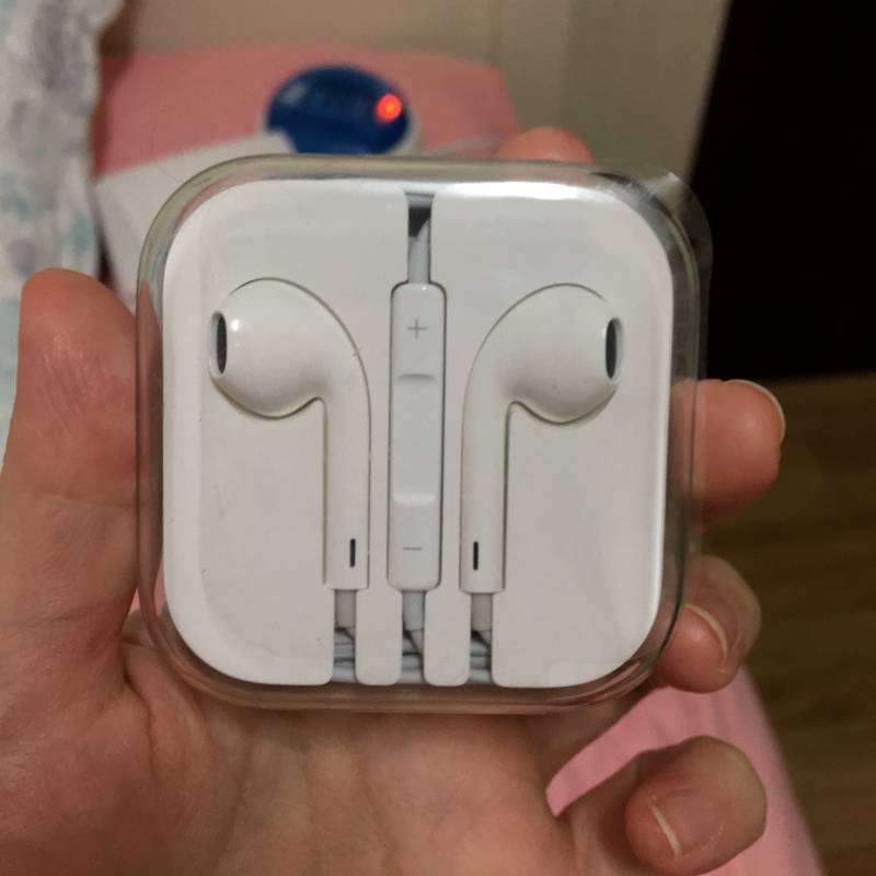 아이폰6s 번들이어폰 3년만에 언박싱했다ㅋㅋㅋ | 인스티즈
