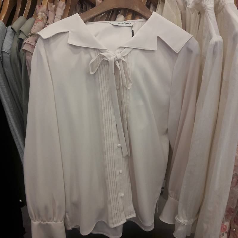 대학 면접 이 블라우스 괜찮아? | 인스티즈