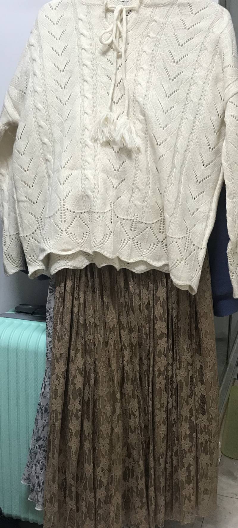 이렇게 입는거 너무 화려해?? | 인스티즈