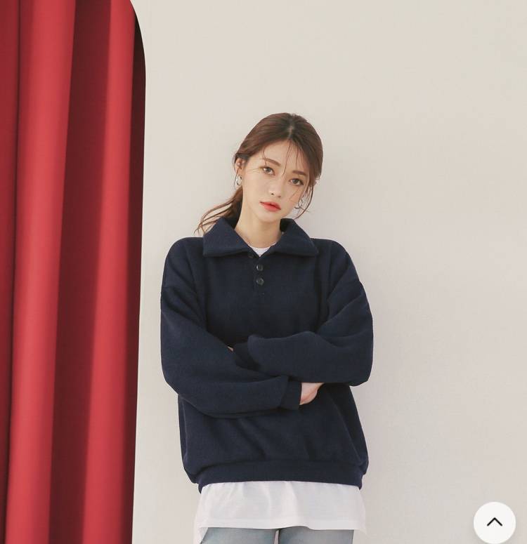 이거 옷 무슨 색이 더 예뻐? | 인스티즈