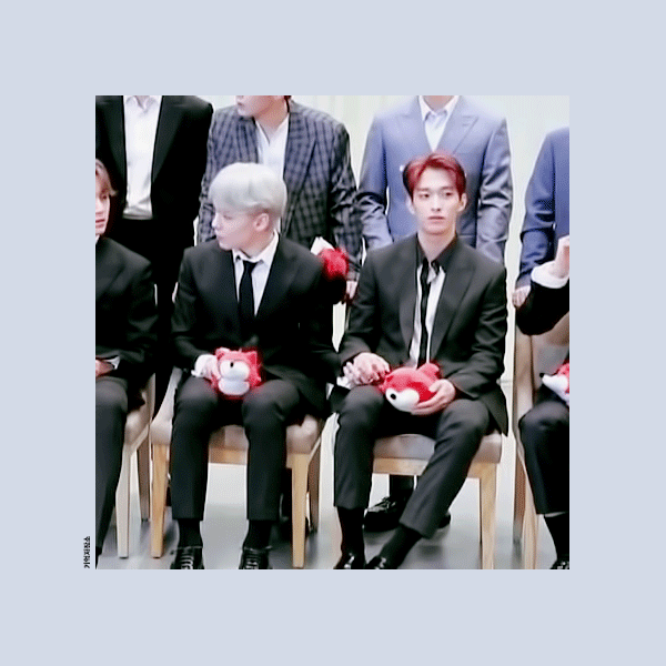 일요일 아침이니까 내가 조아하는 세븐틴 218즈💖💙 | 인스티즈