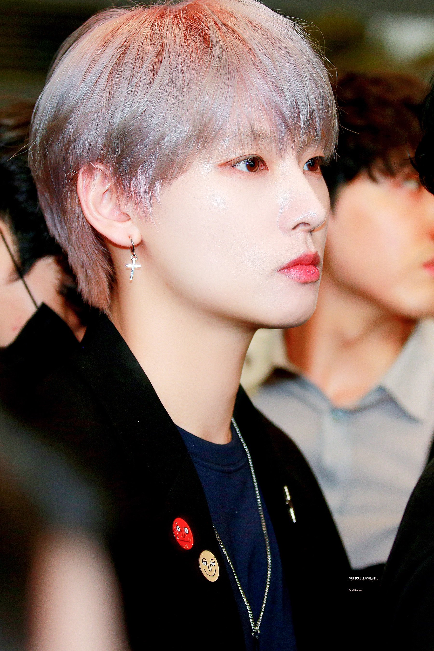 안녕 지나가는 친구들 천년에 한번 볼까말까할 예민한 냉인성 보고갈래요? | 인스티즈