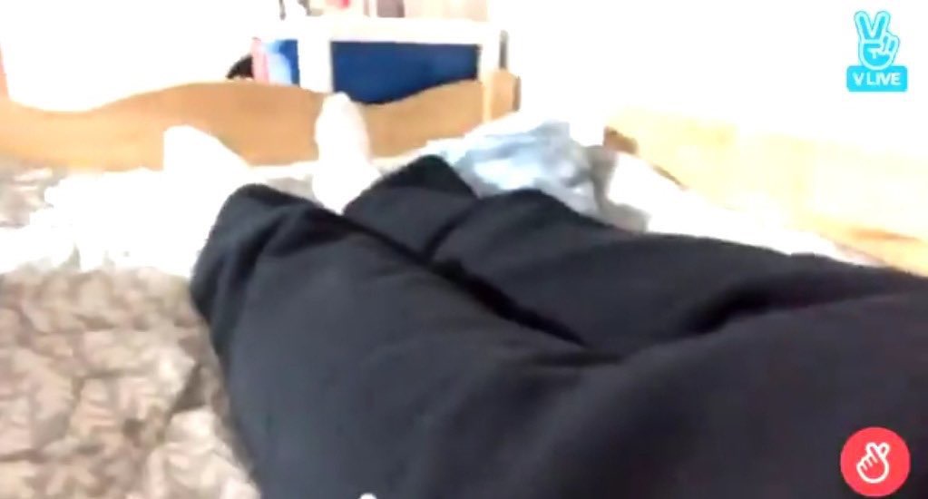 다리만 보이는데 행복해지는 캡쳐 | 인스티즈