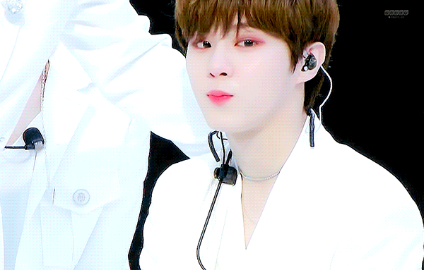 김우석 머지단 곰돌단 긴장해 | 인스티즈