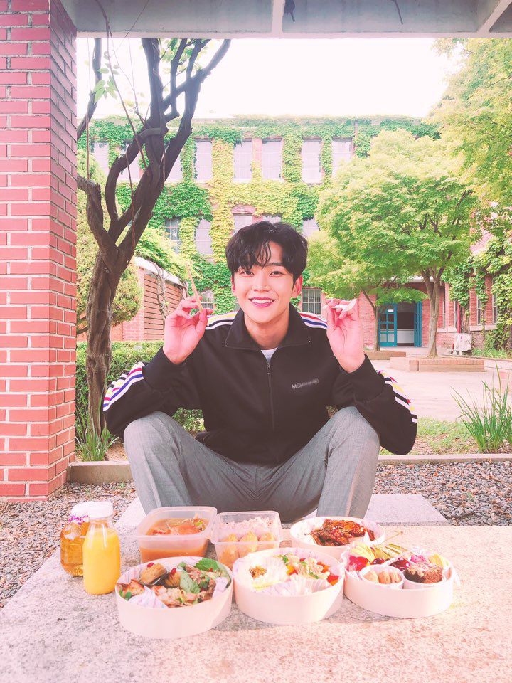 💙sf9 로운이 셀카 모음💙 | 인스티즈