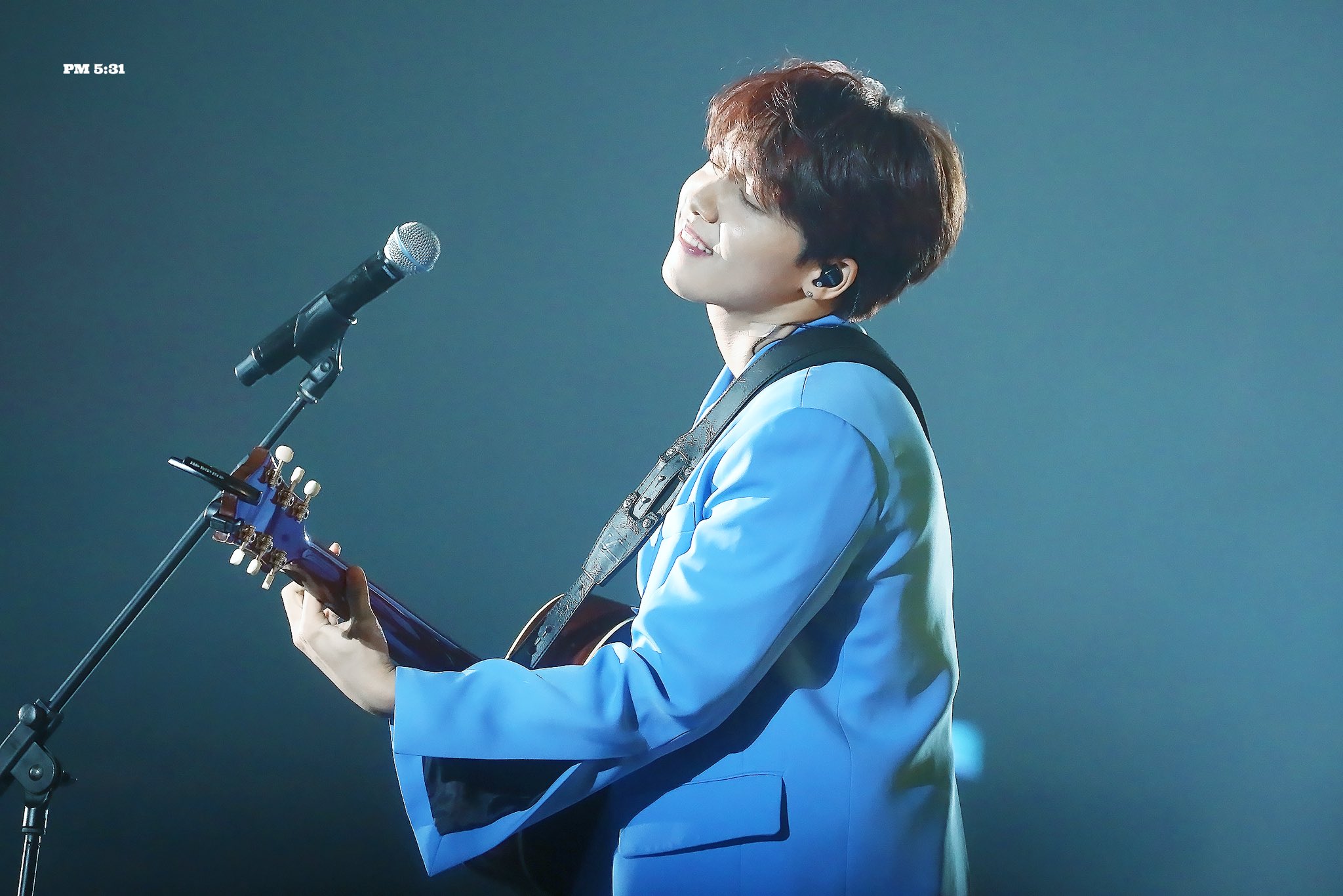 웃는게 행복한 가오리같은 아이돌 | 인스티즈