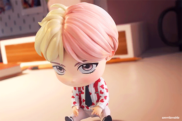 솔직히 피규어가 이렇게 생겼는데 못생긴 솜뭉치 눈알스루 가능하지않음? | 인스티즈