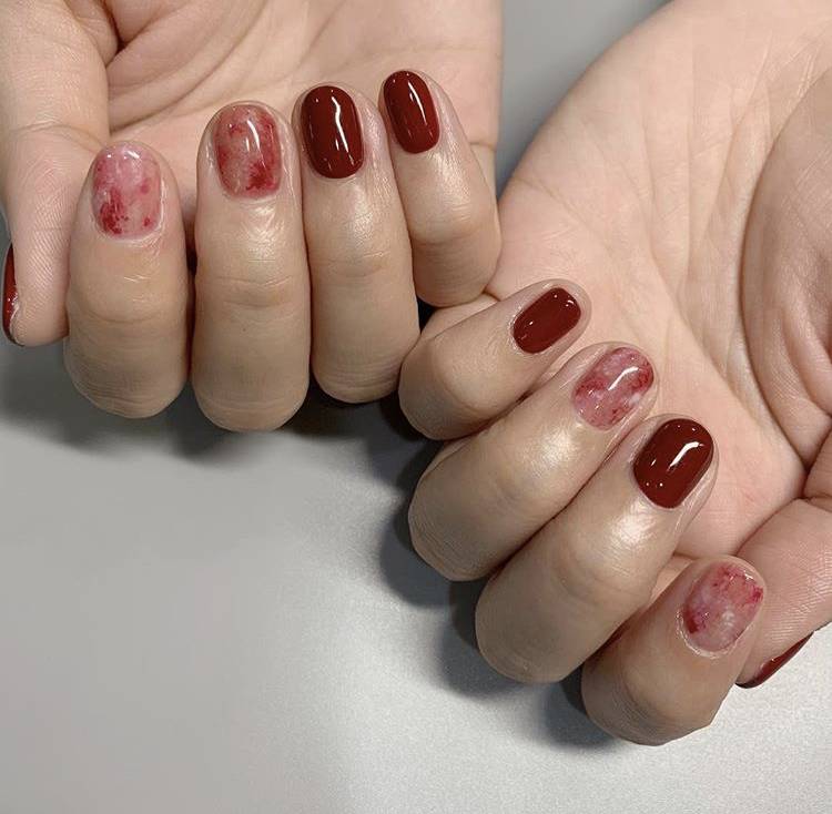 급한 쓰니 네일 골라줘ㅠㅠㅠ | 인스티즈