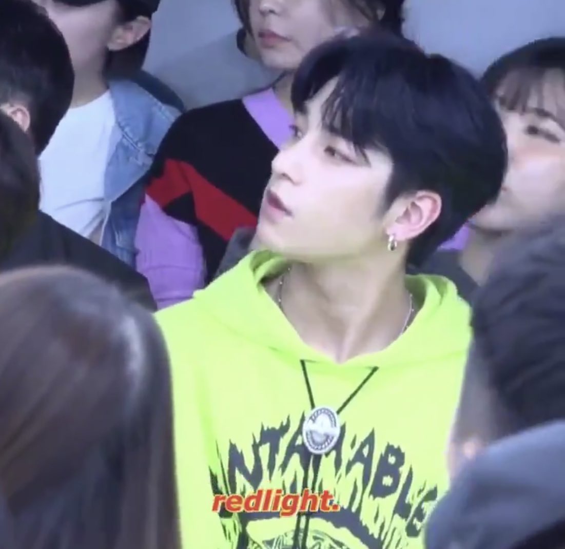 이한결.....흑발..........오마이갓김치야....... | 인스티즈