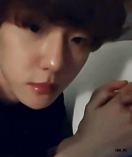 백현 설렘 갑은 이거 아님? | 인스티즈