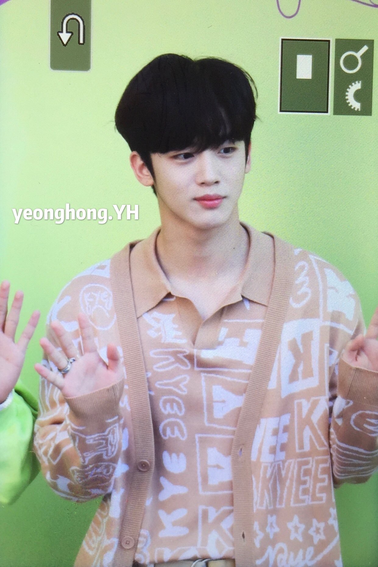 김요한 도대체 저 얼굴로 어떻게 일반인이였지? | 인스티즈