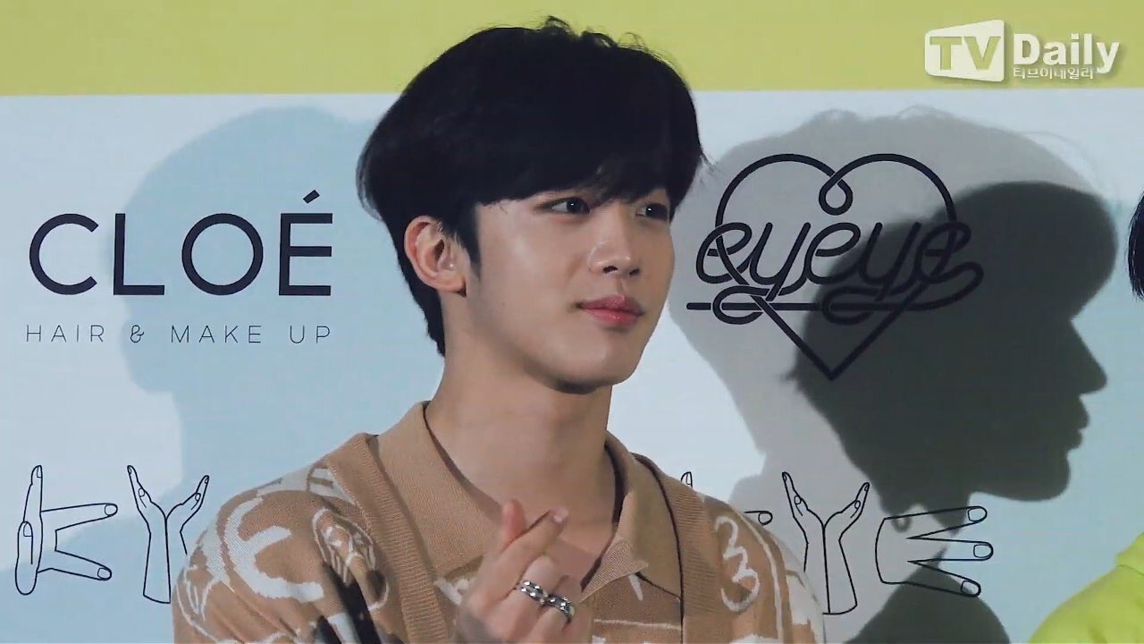 김요한 옆태 그림자 사기인 거 볼 사람 | 인스티즈