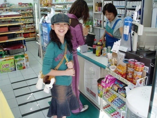 설리 애기때 사진봐.. 너무 어리다 | 인스티즈